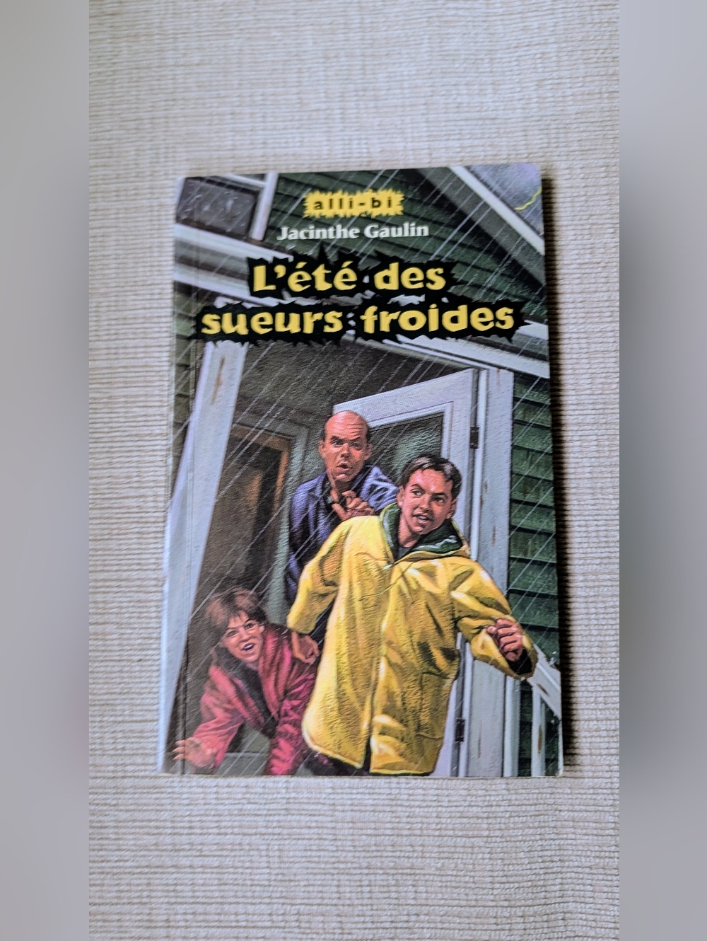 L'été des sueurs froides by Jacinthe Gaulin French Book
